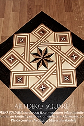 The ARTDEKO SQUARE hardwood floor medallion