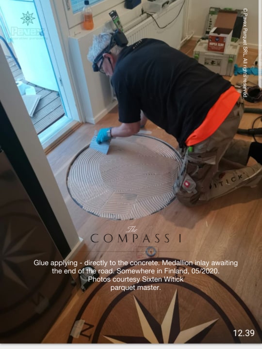 No.246-Compass I hardwood floor medallion installation - positioning